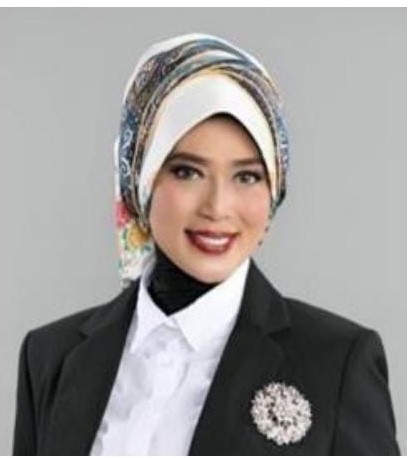 Dr. Maya A Rusady, Mkes. AAK